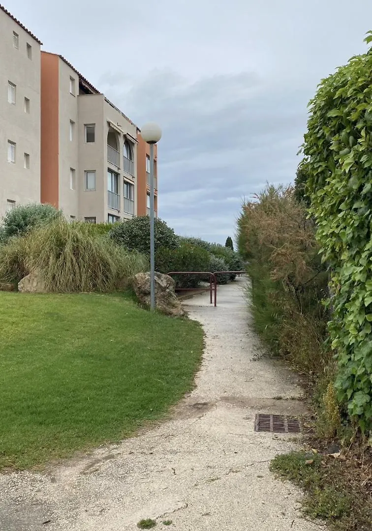 Appartement 4 A 6 Personnes Acces Direct Plage Miramar La Londe-les-Maures 0*,